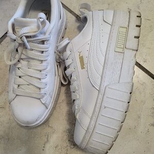 Puma white platform sneakers US 5.5 worn good condition narrow fit Mayze Leather